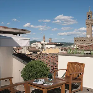Gallery Art - Lungarno Collection Florenz